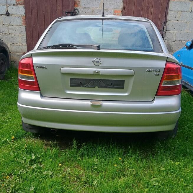 Klapa bagaznika Opel Astra G Hatback Sedan Kod lak Z157