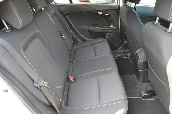 Fiat Tipo 1.4 120KM T-Jet hatchback LED Navi Kamera Czujniki