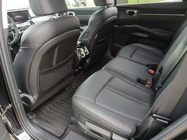 Kia Sorento PHEV 1.6T-GDI 265KM 6AT AWD WersjaXL 7-os. HAK SalonPL SerwisASO FV23%