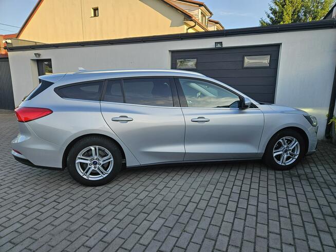 1.0 100KM niski przebieg JAK NOWY serwis ASO FORD ledy KAMERA BDB stan