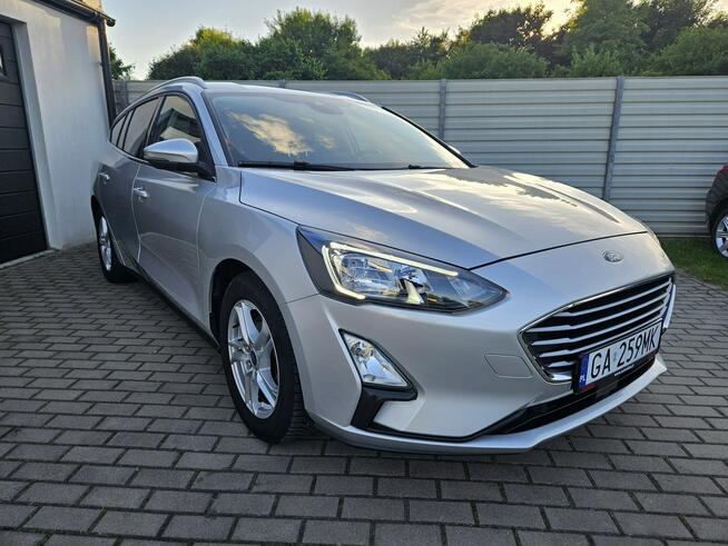 1.0 100KM niski przebieg JAK NOWY serwis ASO FORD ledy KAMERA BDB stan