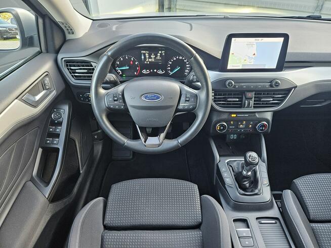 1.0 100KM niski przebieg JAK NOWY serwis ASO FORD ledy KAMERA BDB stan