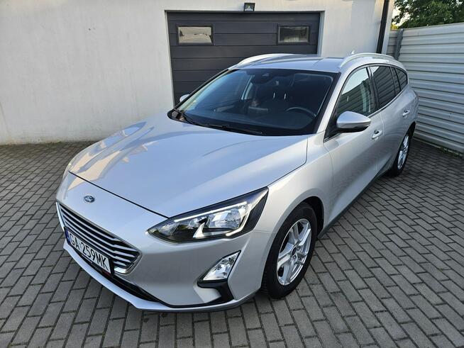 1.0 100KM niski przebieg JAK NOWY serwis ASO FORD ledy KAMERA BDB stan