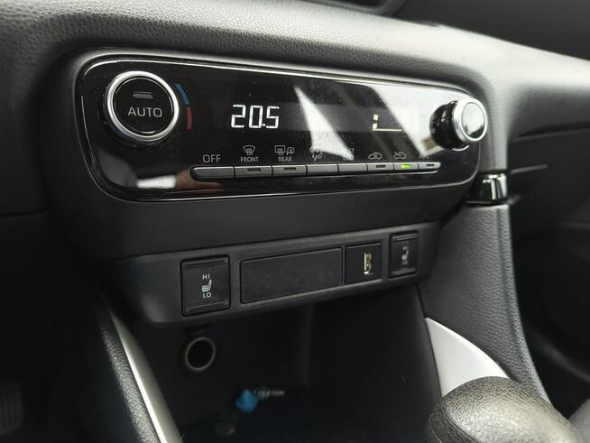 Toyota Yaris Salon PL mały przebieg