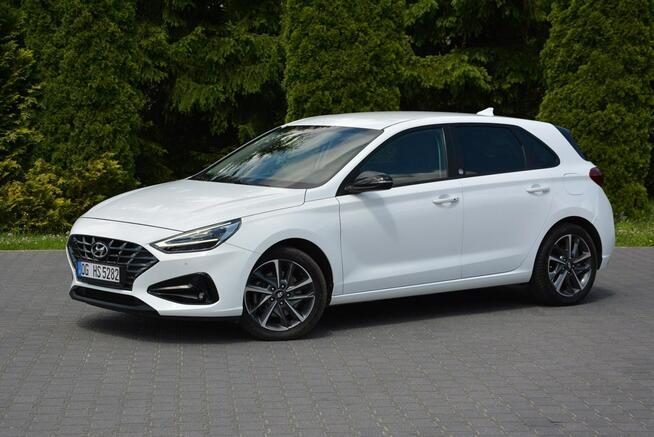 Hyundai i30 Full led Duża Navi Kamera Asystent pasa 2xParktronic 30-lecie
