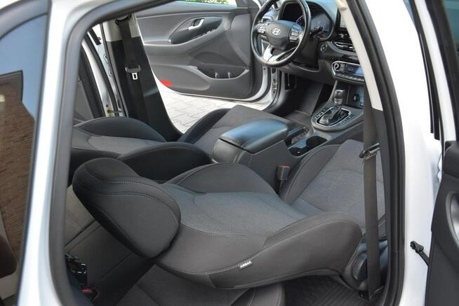 Hyundai i30 Full led Duża Navi Kamera Asystent pasa 2xParktronic 30-lecie