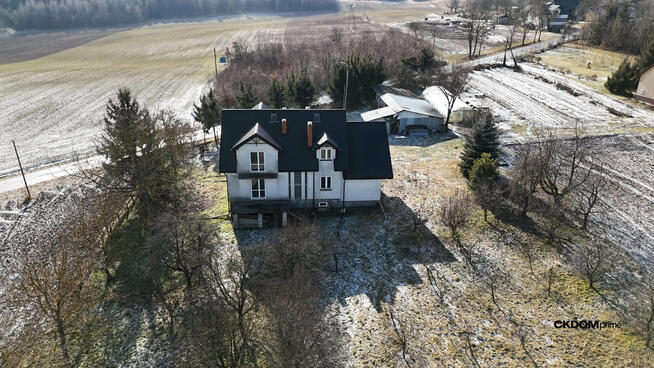Bugaj – dom 170 m², działka 7600 m², stan dewel.