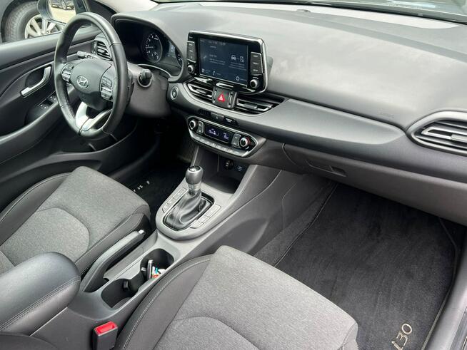 Hyundai i30 1.5 T-GDI FASTBACK Smart 48V 7DCT Gwarancja Salon Polska FV23%