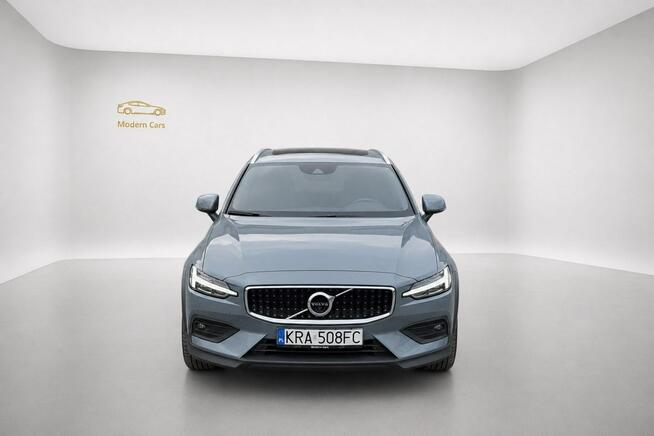 Volvo V60 FV23% B5 AWD B/Kam360/Panorama/Hak/Led Matrix/ACC/4 stref/ASO