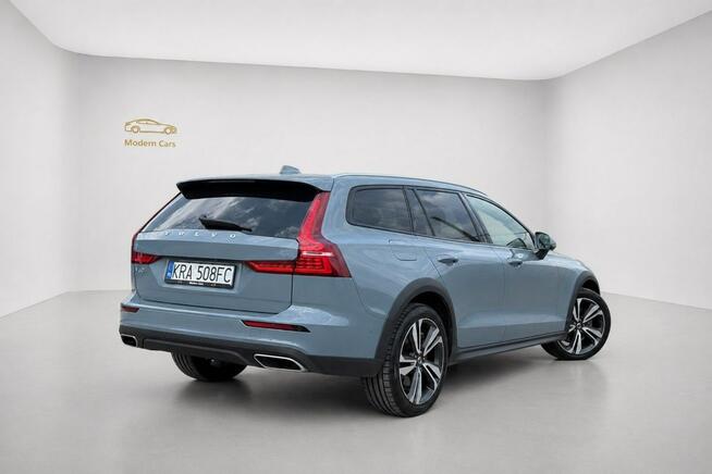 Volvo V60 FV23% B5 AWD B/Kam360/Panorama/Hak/Led Matrix/ACC/4 stref/ASO