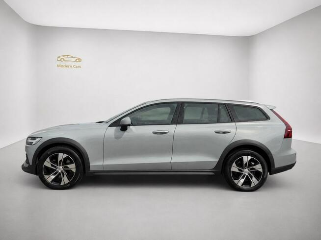 Volvo V60 Cross Country FV23% ACC/Winter pro/ASO/Keyless