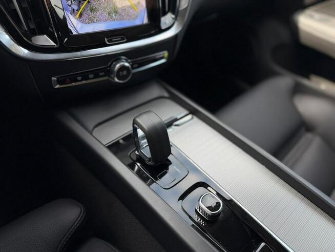 Volvo V60 Cross Country FV23% ACC/Winter pro/ASO/Keyless