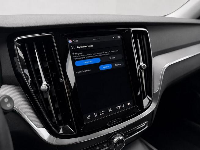 Volvo V60 Cross Country FV23% ACC/Winter pro/ASO/Keyless