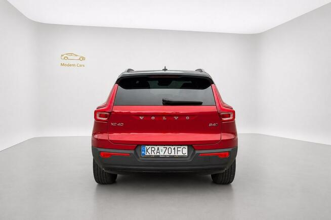 Volvo XC 40 B4 AWD/Europa/Kam360/Harman/Matrix/Bezwypadkowy/Serwis