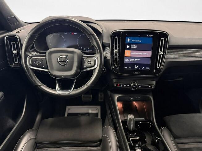 Volvo XC 40 B4 AWD/Europa/Kam360/Harman/Matrix/Bezwypadkowy/Serwis