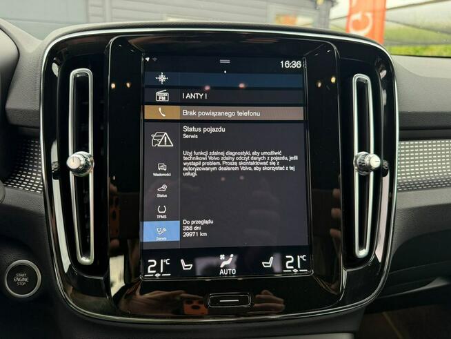 Volvo XC 40 B4 AWD/Europa/Kam360/Harman/Matrix/Bezwypadkowy/Serwis