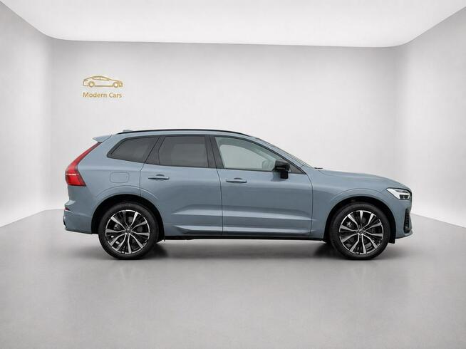 Volvo XC 60 FV23%/B5 AWD/Bowers/FourC/Kam360/Panorama/Hak/ACC/BLIS/ASO