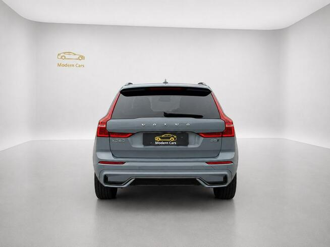 Volvo XC 60 FV23%/B5 AWD/Bowers/FourC/Kam360/Panorama/Hak/ACC/BLIS/ASO