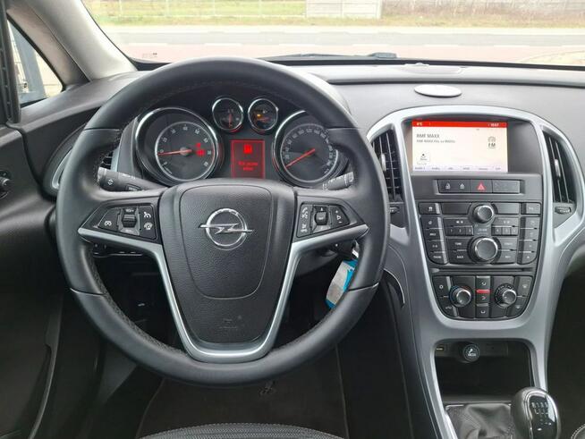 Opel Astra *Lift* 1.4 100 km Skóra Felgi 18"
