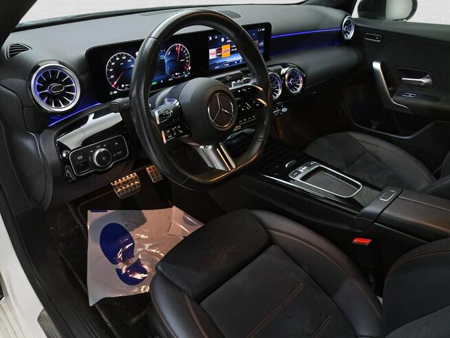 MERCEDES-BENZ E 220d