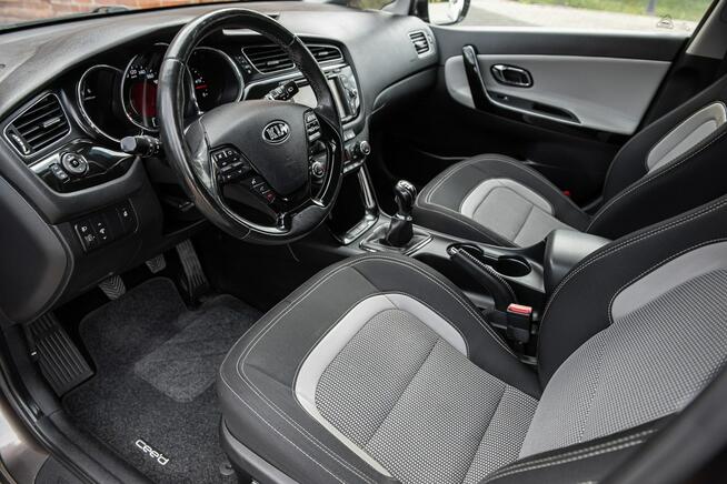 Kia Cee'd 1.6CRDi 128KM ! Navi Kamera Xenon ! Opłacona ! Zadbana !