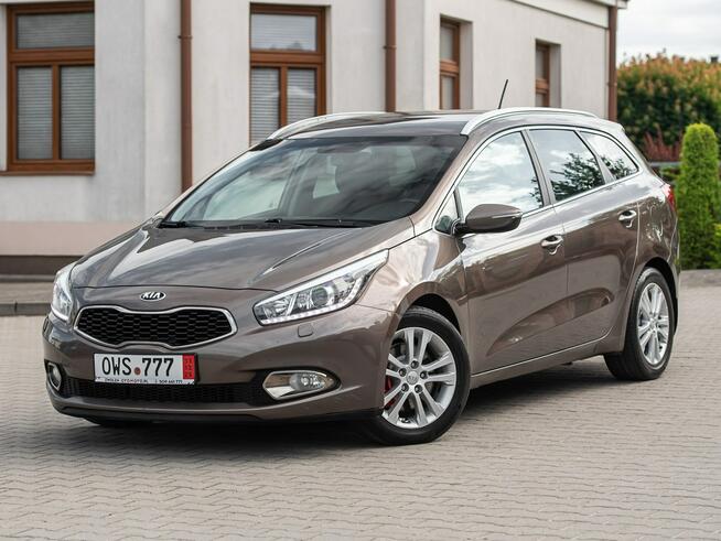 Kia Cee'd 1.6CRDi 128KM ! Navi Kamera Xenon ! Opłacona ! Zadbana !