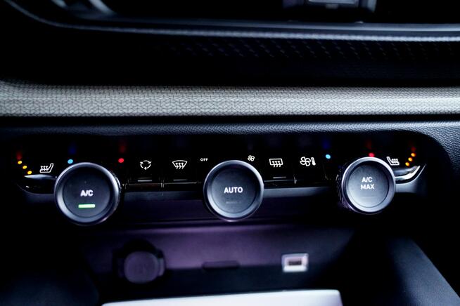 Citroen C5X SHINE blis SKORA acc FUL LED kamery 360 szyberdach el.klapa gry MAX OP