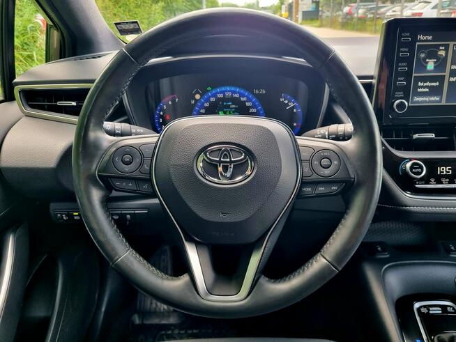 Toyota Corolla 1Wł Hybryda FULL LED Serwis Kamera Climatronic Bluetooth Gwarancja