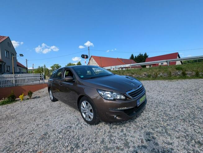 Peugeot 308 1,6 diesel, czujniki parkowania