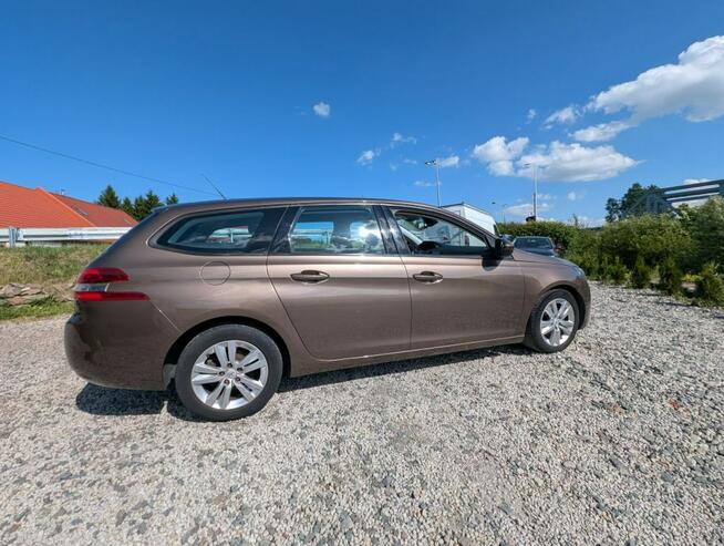 Peugeot 308 1,6 diesel, czujniki parkowania