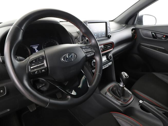 Hyundai Kona Xpossible navi kamera półkskóra tempomat