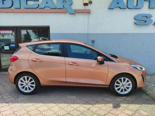 Ford Fiesta TITANIUM, LED, Kamera, Parktronik, Tempomat, 6-biegów, Alu, VAT23%