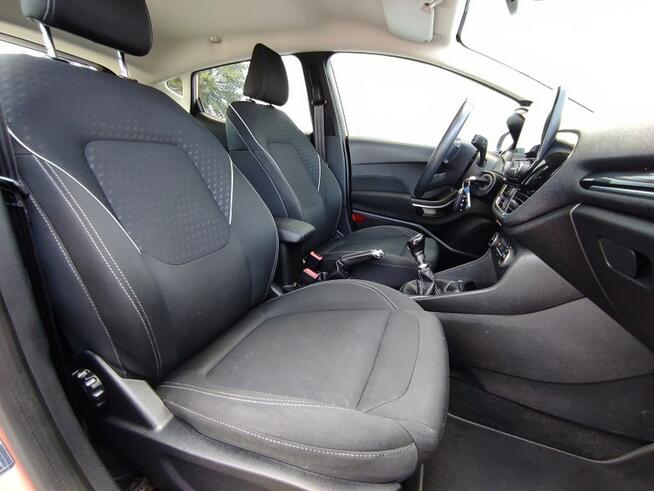 Ford Fiesta TITANIUM, LED, Kamera, Parktronik, Tempomat, 6-biegów, Alu, VAT23%