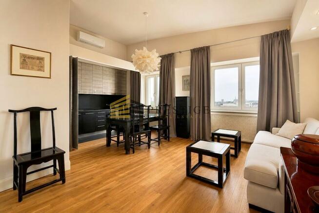 Luksusowy apartament do wynajęcia–ostatnie piętro