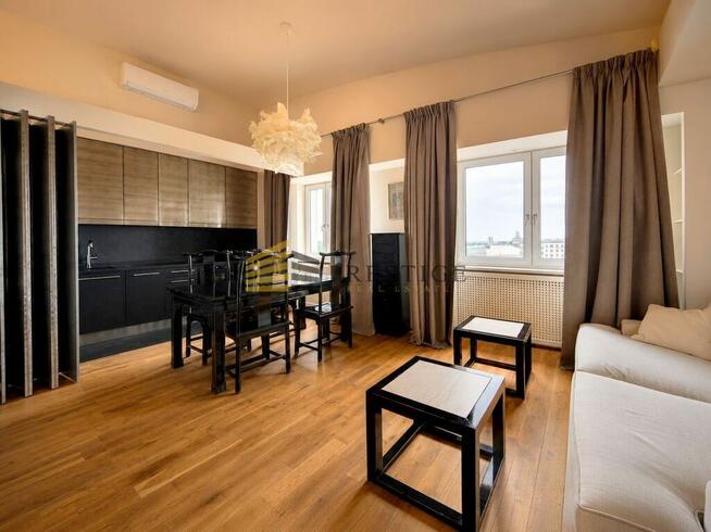 Luksusowy apartament do wynajęcia–ostatnie piętro
