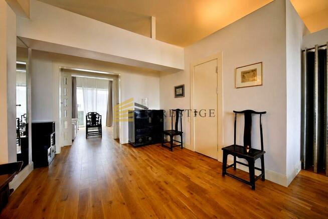Luksusowy apartament do wynajęcia–ostatnie piętro