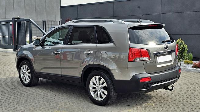 Kia Sorento 2,0 CRDi 150Km Xenon Skóra Grzana Klimatronik Kamera Panorama Dach