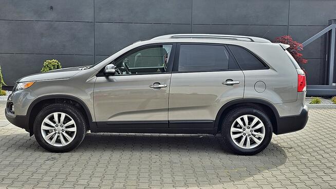 Kia Sorento 2,0 CRDi 150Km Xenon Skóra Grzana Klimatronik Kamera Panorama Dach