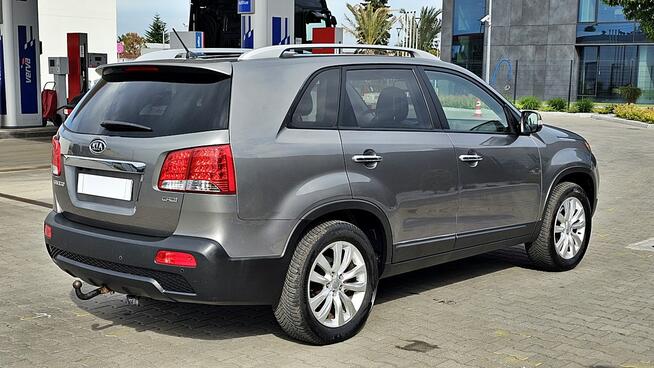 Kia Sorento 2,0 CRDi 150Km Xenon Skóra Grzana Klimatronik Kamera Panorama Dach