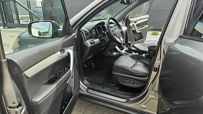 Kia Sorento 2,0 CRDi 150Km Xenon Skóra Grzana Klimatronik Kamera Panorama Dach