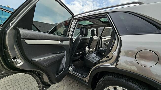 Kia Sorento 2,0 CRDi 150Km Xenon Skóra Grzana Klimatronik Kamera Panorama Dach