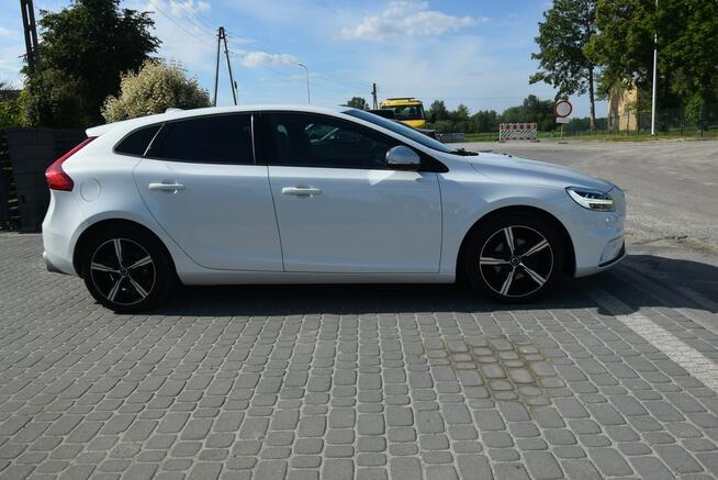 Volvo V40 2.0D 2017r Lift Navi Kamera Oryginał Lakier 2 KPL KÓŁ Sprowadzony