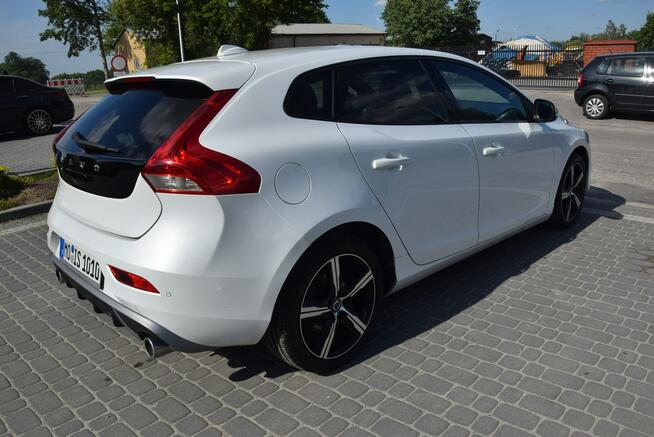 Volvo V40 2.0D 2017r Lift Navi Kamera Oryginał Lakier 2 KPL KÓŁ Sprowadzony