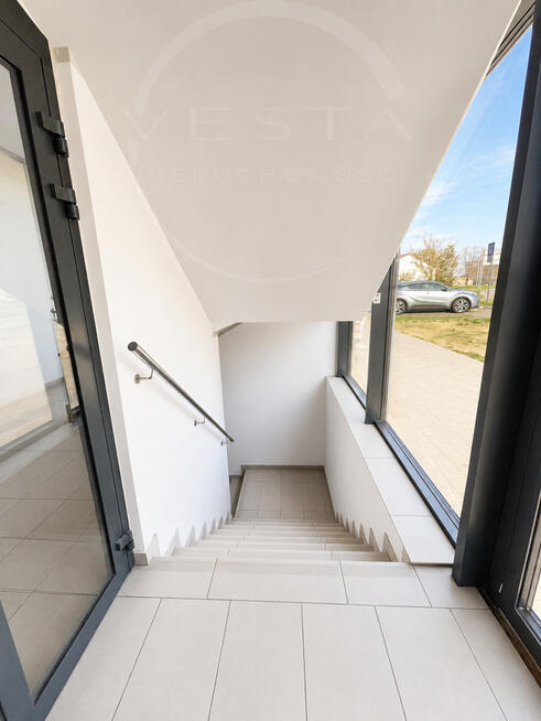 Lokal Użytkowy na Sprzedaż | 64,18 m² |