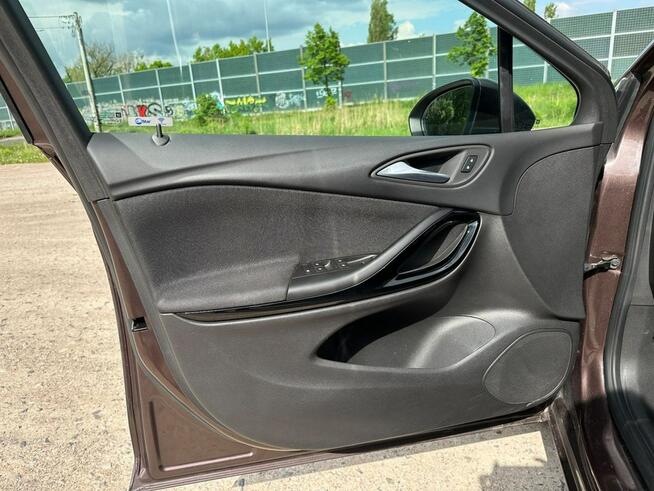 Opel Astra || Dobre wyposażenie || 138 tyś przebiegu || FV Marża