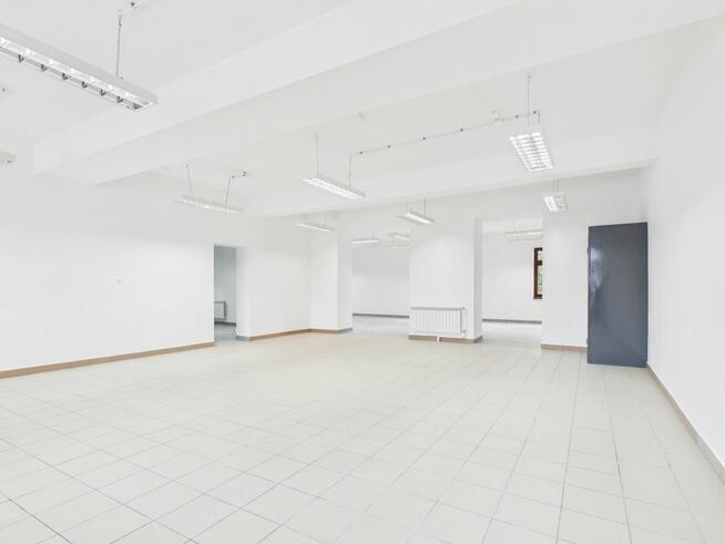 Lokal usługowo-biurowy 160 m² | Centrum Jabłonki