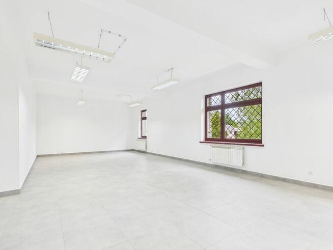 Lokal usługowo-biurowy 160 m² | Centrum Jabłonki