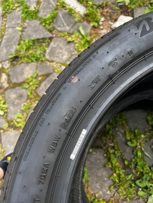 Opony brigstone alenza 001 275/40 r20
