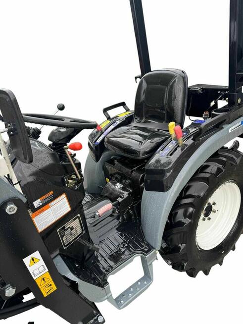 Hinomoto HM3020 GRAY , 20km,4x4,Wspomaganie