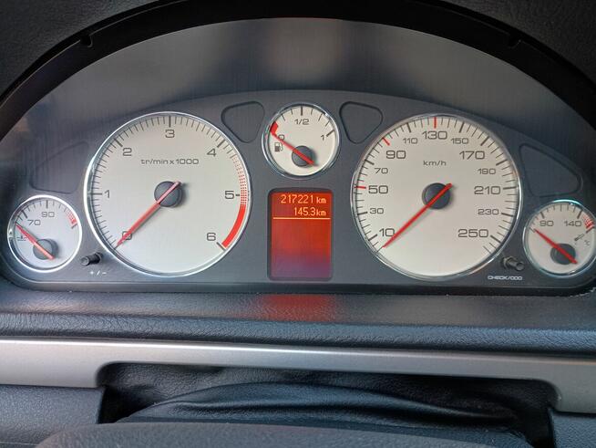 BARDZO ŁADNY PEUGEOT 407 diesel 1,6 !!!!